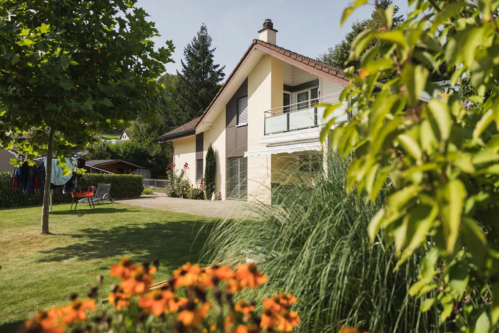 azb_wohnen_wohnhaus-Hardmatten.jpg azb_wohnen_wohnhaus-Hardmatten.jpg