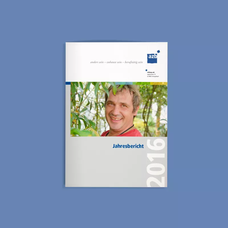 azb_Mock-up_Jahresbericht-2016.jpg azb_Mock-up_Jahresbericht-2016.jpg