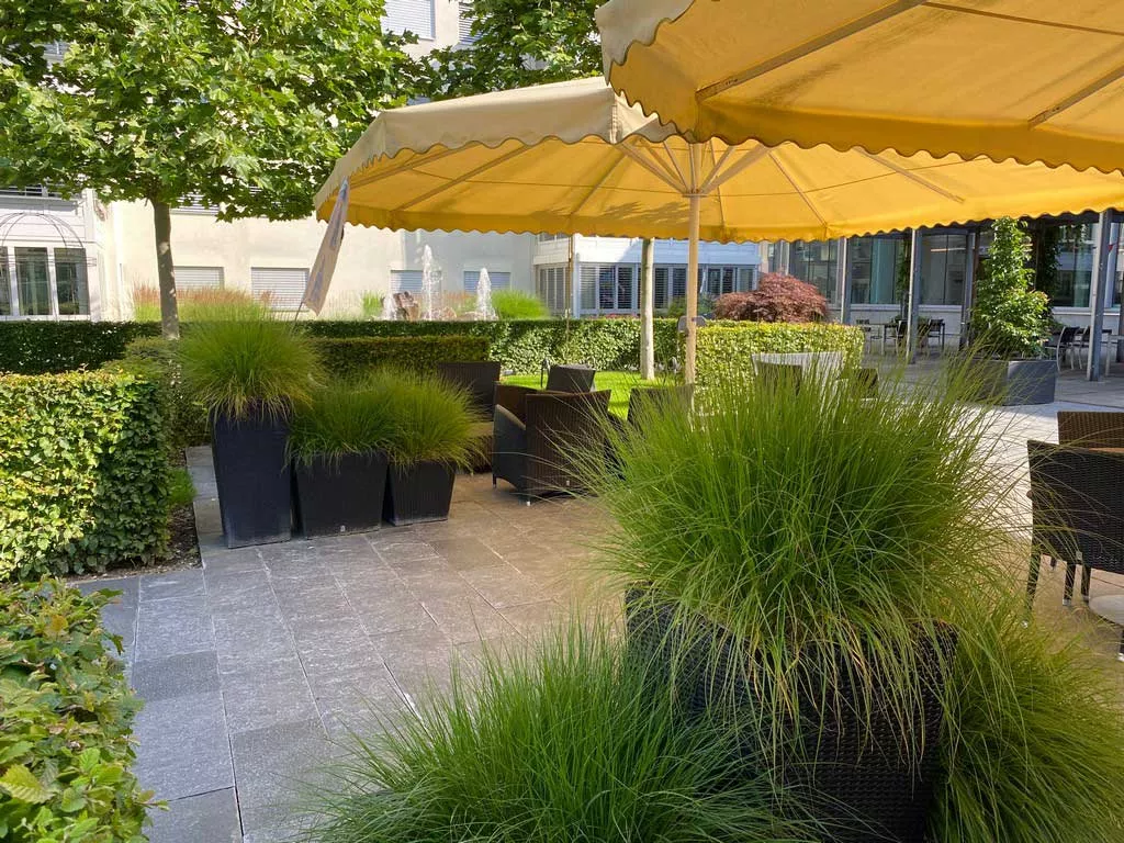 azb_wohnen_gartenanlage.jpg azb_wohnen_gartenanlage.jpg
