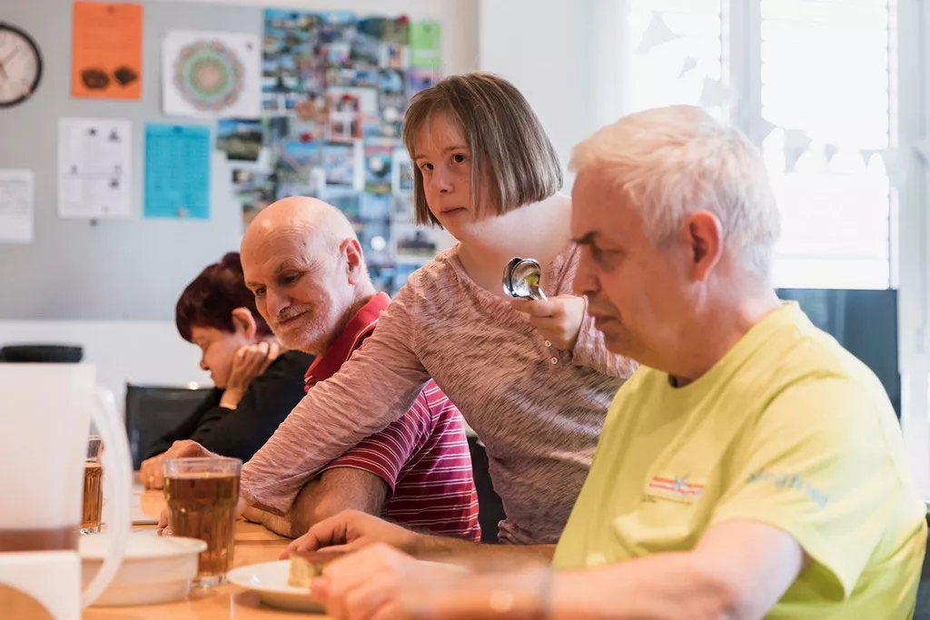 azb_Tagesstruktur_Teaserbild.jpg azb_Tagesstruktur_Teaserbild.jpg